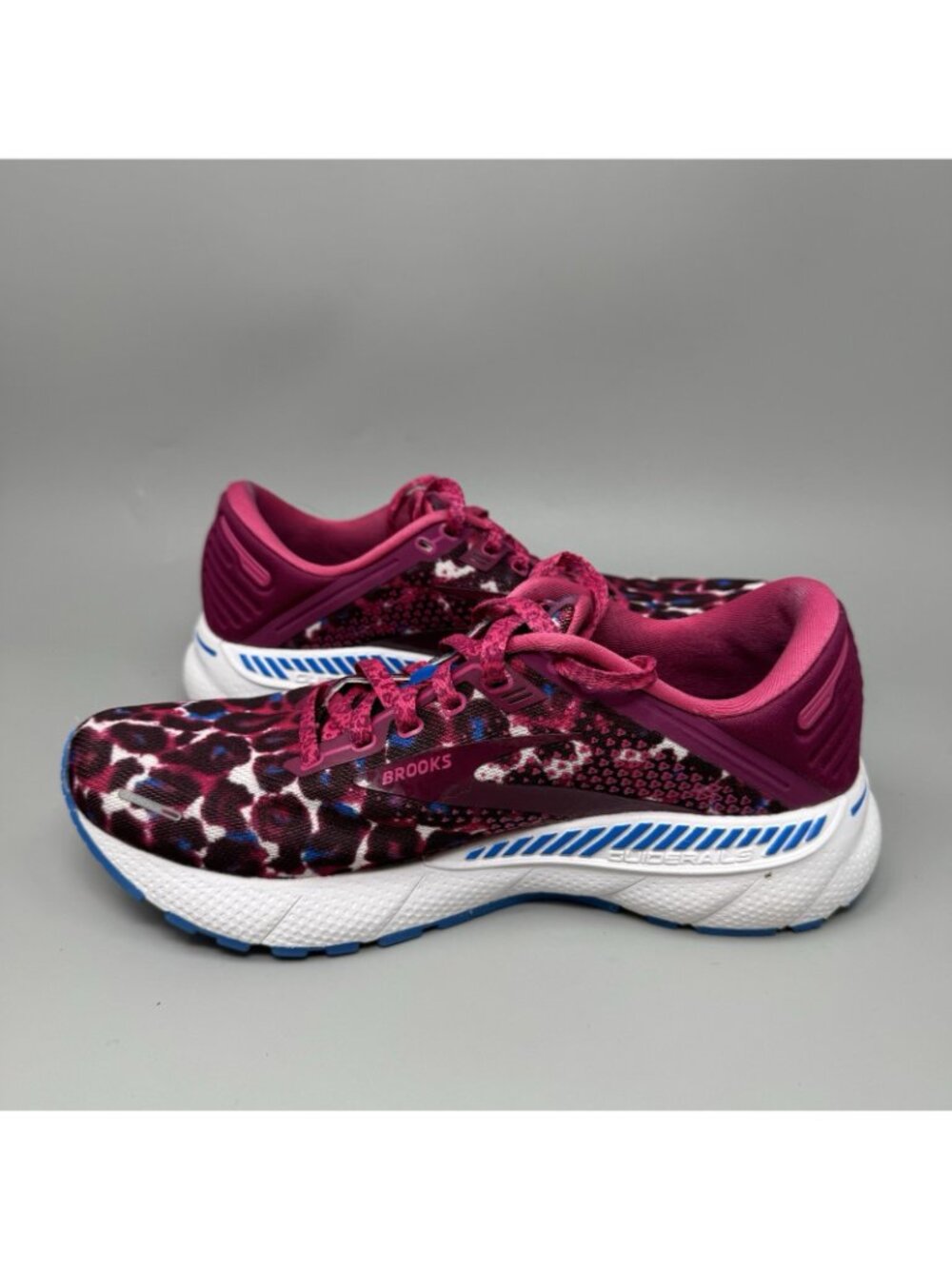 Brooks Adrenaline GTS 22 Shoes Womens Size 9 Pink Sneakers 1203531B568 - Picture 2 of 9